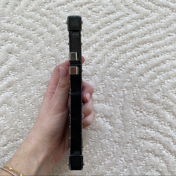 Louis Vuitton Eye Trunk for iPhone 7 - Picture 5 of 7